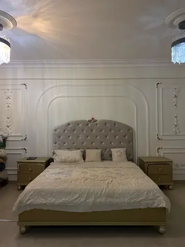 Elegant King Size Bed with Nightstands