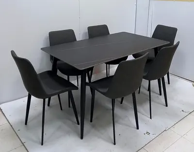 Modern stylish Dining Table with Six 6 Chairs for Sale! Perfect for Your home space