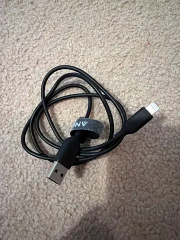USB to lightning charger