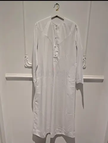 Traditional White Thobe