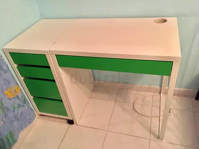 Desk with chest of drawers