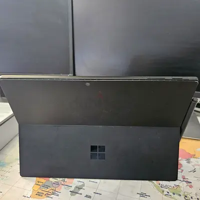 Microsoft Surface Pro 7 Windows 11  10th Generation