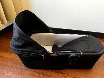 Joolz Aer+ carrycot, space black color, hardly used