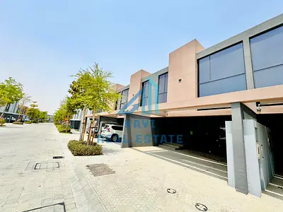 تاون هاوس غرفتين واسع | تراس خاص | مسار