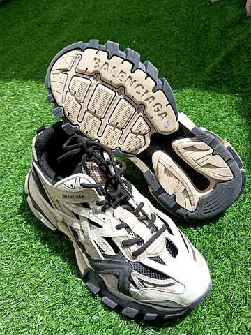 Balenciaga Track Sneakers – Like New | Premium Design