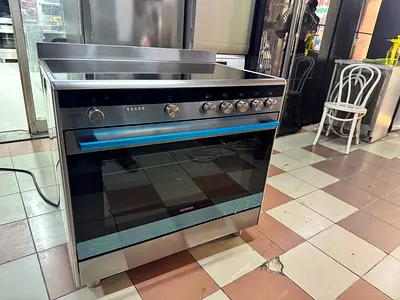 Siemens iq700 series electric cooker 90cm dual fan