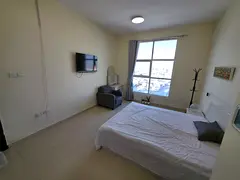 1-bedroom apartment with living room for sale in City Tower C2, 865 sqft, Sheikh Palace view, with p