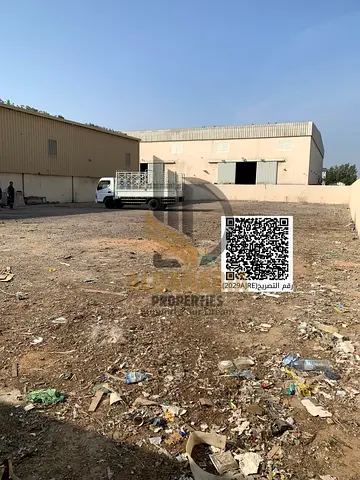 🏭 مستودع للإيجار السنوي | المنطقة الصناعية – أم القيوين 📦