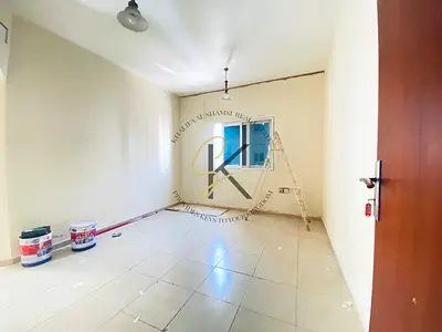 Lavish 1 BHK | With Control AC | Family Building | No deposit |