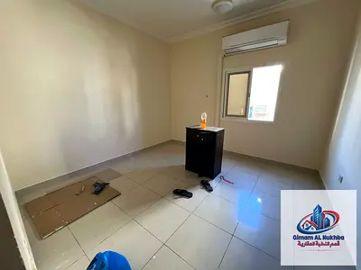 شقه  بمساحه  ممتازه _ تكييف اسبلت _ غاز مركزى _ متوفر باركينج _ بجوار المسجد _ سهل الوصول الى مخرج دبي