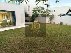 HOT DEAL | LUXURY 4-BR VILLA (SINGLE ROW) | PRIME LOCATION IN LILAC