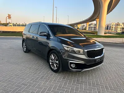 2016 Kia Grand Carnival - GCC Specs