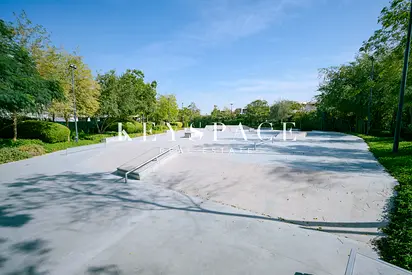 Executive Smart Residence with Seamless Indoor-Outdoor Living | Resale