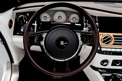صورة 14 لـ 2020 ROLLS-ROYCE DAWN