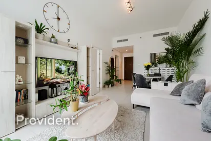 Luxurious Furnished | Pool View | Mid Floor