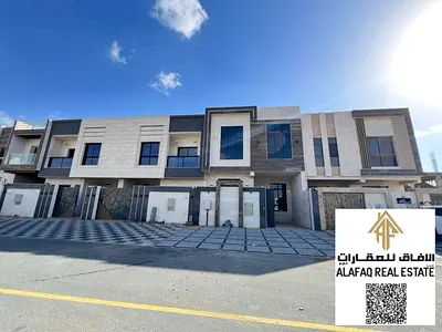 فرصة مميزة للسكن في فيلا جديدة بالكامل بتصميم عصري وتشطيب فاخر في منطقة هادئة وقريبة من جميع الخدمات