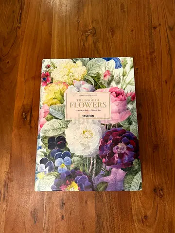 Redouté The Book of Flowers (Hardcover)