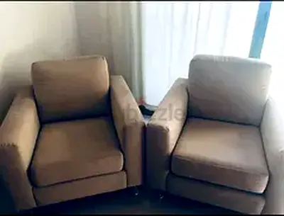 Comfortable Armchairs Set