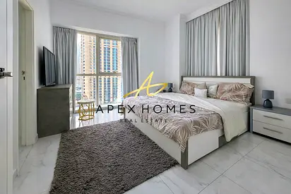 Exclusive | Corner Unit | Furnished | Near Metro