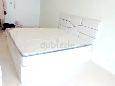 Modern White Bed with Mattress