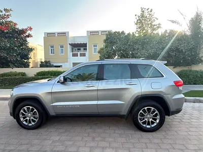 2016 Jeep Cherokee Limited - GCC Specs full option