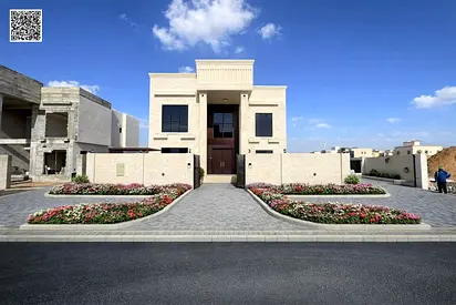 للبيع فيلا فاخره بسعر شامل المكيفات والمصعد تملك حر لجميع الجنسيات مدى الحياة مع إمكانية التمويل البنكي الميسر