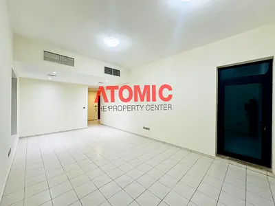 Luxurious 1 Bedroom I Large Balcony I Close Kitchen