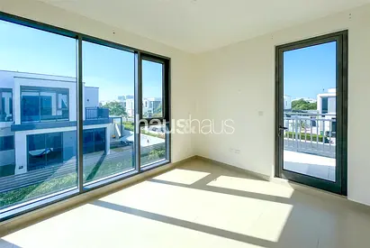 Great Location | Unfurnished | Near Pool and Park