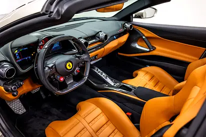 2021 Ferrari 812 — миниатюра 11