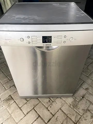 Bosch Dishwasher perfect condition. Free delivery