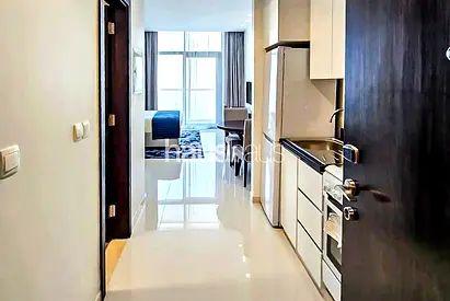 Furnished Studio| 5* amenities| 1 cheque
