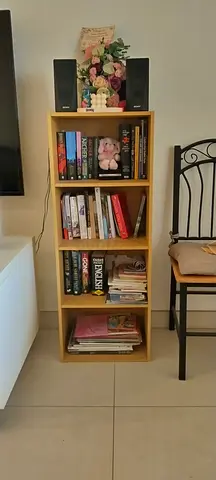 2 numbers Book shelves