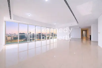 Large Layout | Stunning Views | Options Available