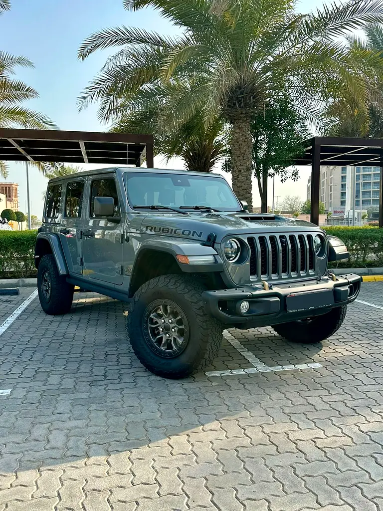 Jeep Wrangler Unlimited 2023 — photo 1 of 18