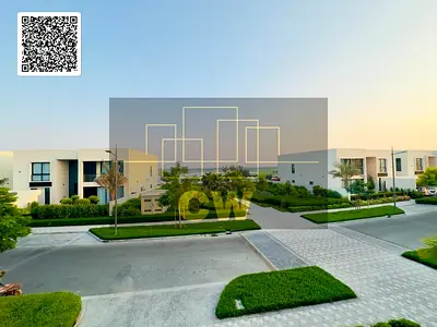 LUXURY 4 BHK VILLA AVAILABLE FOR SALE IN BEAUTIFUL COMMUNITY WITH PRIVATE SWIMMING POOL