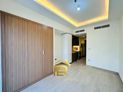 EXQUISITE STUDIO | MULTIPLE UNITS | CHILLER FREE!!