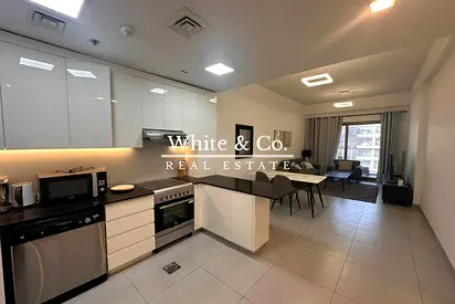 BILLS INCLUDED OPTION | BRIGHT | MODERN