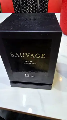 sauvage elixir vaporisateur spray