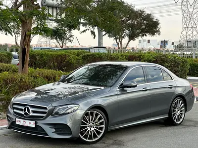 MERCEDES-BENZ E300 2020 GCC LOW MILEAGE FULL SERVICE HISTORY NO ACCIDENTS FULL OPTION