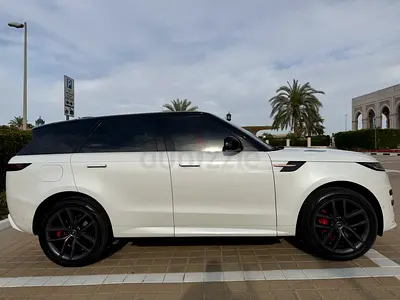 2024 Range Rover Sport HSE | Full Options | Warranty  Service