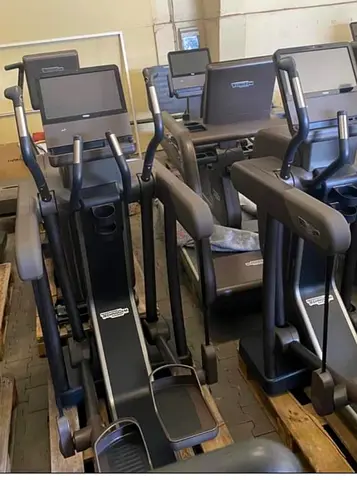 Atris Vario Elliptical Technogym