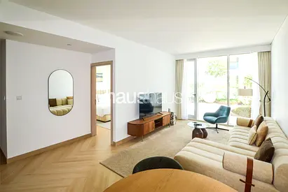 Furnished| Huge Layout | Large terrace | Burj View