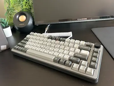 YUNZII B75 creamy cocoa v2 key caps