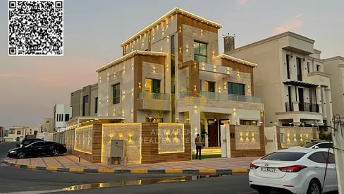 Own a corner villa on two streets, with a land area of ​​4000 sq ft, 6 master bedrooms with a roof terrace, at a price that includes registration and
