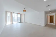 Road View | High Floor | Rented