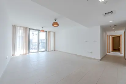 Road View | High Floor | Rented