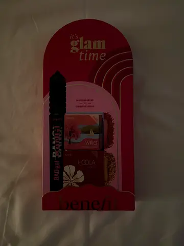Benefit Cosmetics Glam Time Gift Set