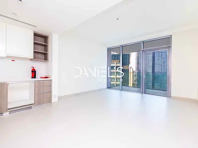 Marina View | High Floor | Kitchen Equipped