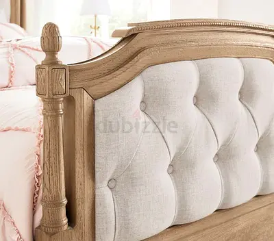 Pottery barn Blythe Upholstered Bed