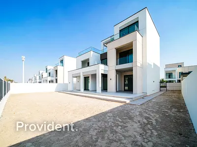 5BR Villa for Sale | Brand New | Park Facing